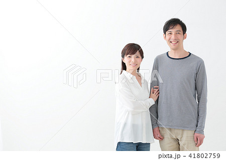 ミドル　夫婦　カップル 41802759