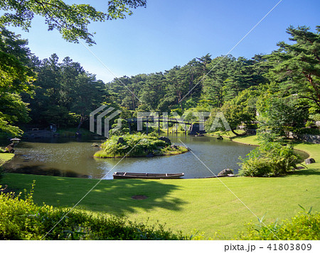 【伊豆】池のある日本庭園風景【修善寺虹の郷】 41803809
