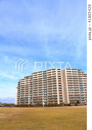 国鉄操車場跡地に建つマンション 国鉄操車場跡地に建つマンション 41805429