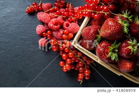 Berries mix  redcurrant, strawberry and raspberry 41808959