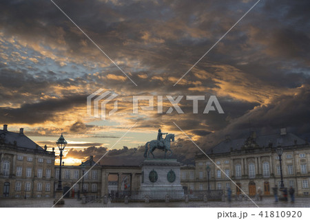 Royal Amalienborg Palace in Copenhagen 41810920