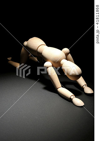 体調がすぐれない。 体調がすぐれない。 41811868