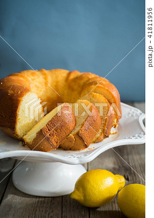 Lemon on the wooden table Lemon on the wooden table 41811956
