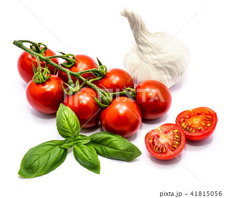 Red cherry tomatoe isolated Red cherry tomatoe isolated 41815056