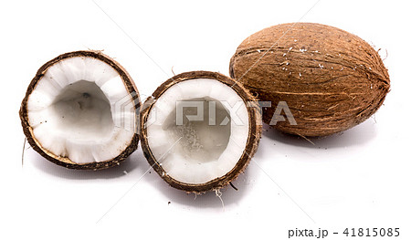 Fresh coconut isolated on white 41815085