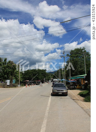 プーナプロン(タイ・ミャンマー国境) プーナプロン(タイ・ミャンマー国境) 41815924