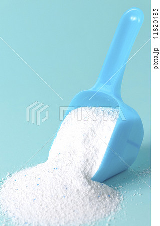 こぼれる洗剤 41820435