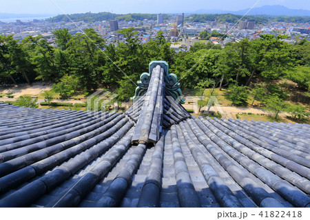島根県松江市 国宝松江城天守から見た市内(西側)眺望 島根県松江市 国宝松江城天守から見た市内(西側)眺望 41822418