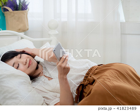 女性 女の人 女 41823489