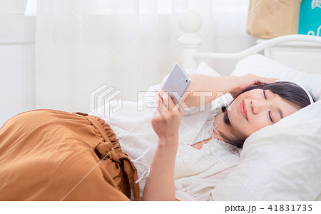 女性 女の人 女 41831735
