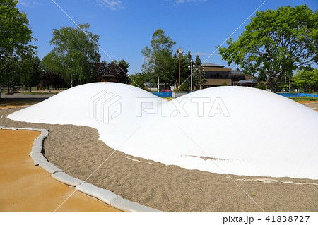 ふわふわドーム 足寄町 里見が丘公園の写真素材 ふわふわドーム 足寄町 里見が丘公園の写真素材