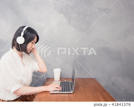 PC パソコン コンピュータ 41841376