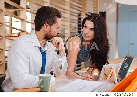 Seducing Boss Seducing Boss