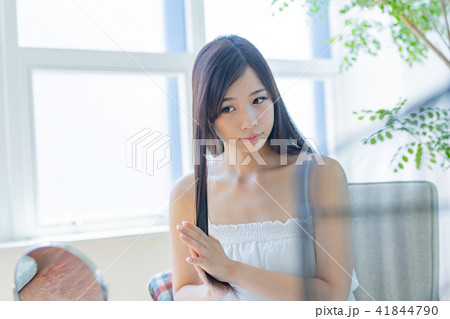 若い女性、ポートレート、ビューティーイメージ 若い女性、ポートレート、ビューティーイメージ 41844790