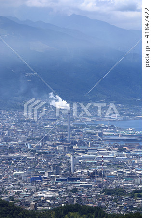 四国中央市を東側から俯瞰する 41847422