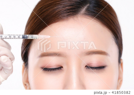 RF photos - beauty portrait of a young woman isolated on white background, concept for health and skin care. 128 41850382