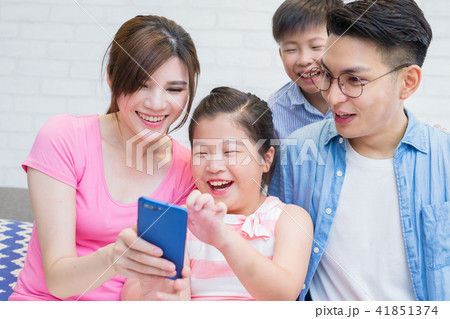family use phone happily 41851374