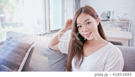 woman smile happily at home 41851693