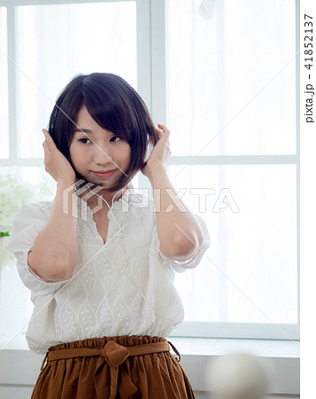 女性 女の人 女 41852137