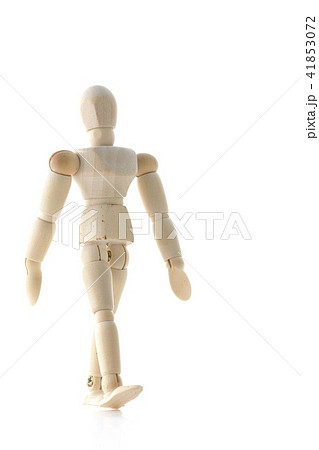 あてもなくただ歩く 41853072