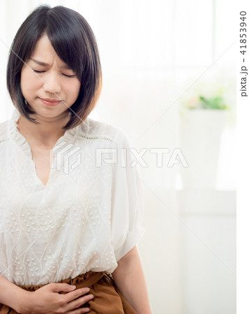 病気 病人 気分が優れない 41853940