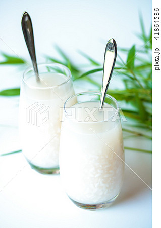 昔ながらの甘酒冷やし 昔ながらの甘酒冷やし 41864536