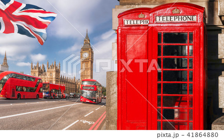 London symbols with BIG BEN in England, UK 41864880
