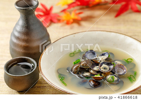 しじみの味噌汁と日本酒 しじみの味噌汁と日本酒 41866618