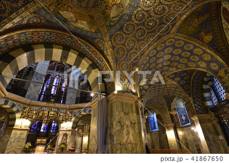 アーヘン大聖堂 41867650