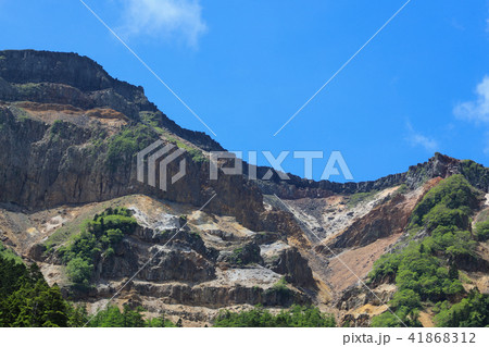 硫黄岳の爆裂火口　八ヶ岳 41868312