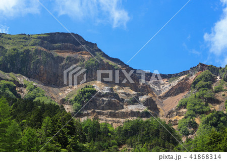 硫黄岳の爆裂火口　八ヶ岳 41868314