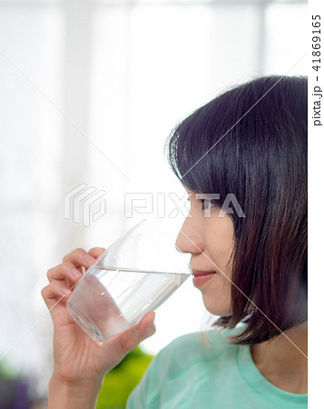 汗 ライフスタイル 女子 41869165