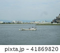 川と漁船 41869820