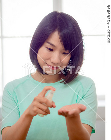 化粧 メイクアップ お化粧 41869996