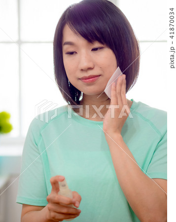 化粧 メイクアップ お化粧 41870034