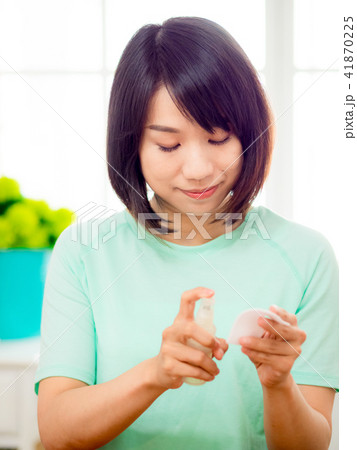 化粧 メイクアップ お化粧 41870225