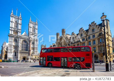 street view of london, uk 41872783