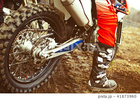 biker before the start 41873960