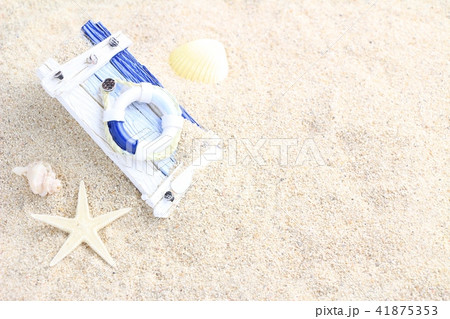 夏の砂浜 41875353