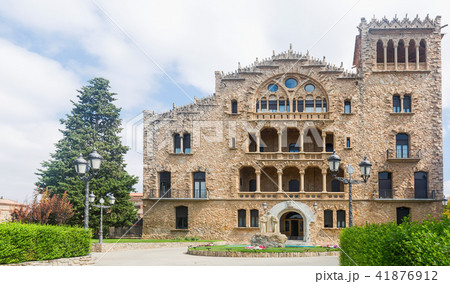 Sanctuary of Santo Cristo, Anoia 41876912