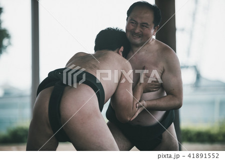 Sumo wrestling Sumo wrestling 41891552