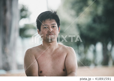 Sumo wrestling 41891591