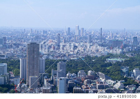 梅雨明けの東京 湿気に霞む赤坂御用地～池袋　六本木からの中望遠 2018.07　b 41893030