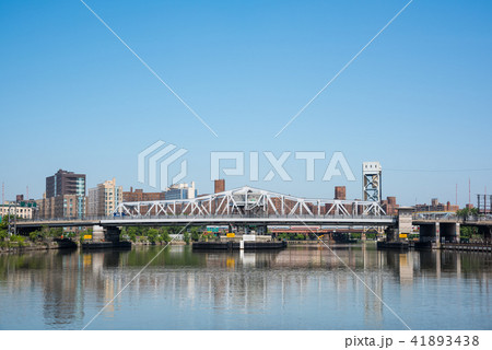 ニューヨークぐるり一周マンハッタン橋めぐり、New York Manhattan 41893438