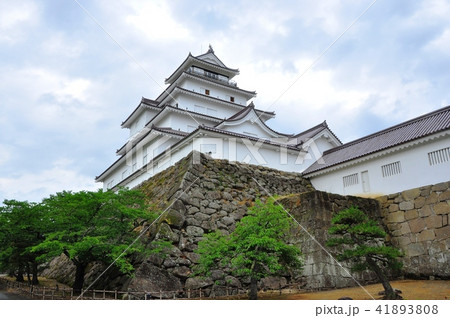 会津若松 鶴ヶ城の天守閣と石垣 会津若松 鶴ヶ城の天守閣と石垣 41893808
