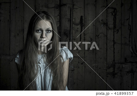 Horror girl in white dress 41899357