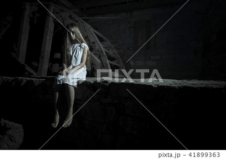 Horror girl in white dress Horror girl in white dress 41899363