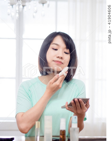化粧 メイクアップ お化粧 41904606