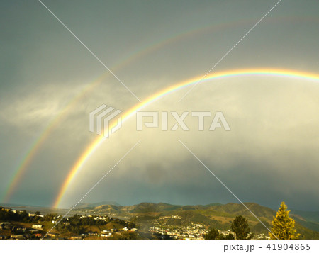 雨上がりの二重虹 雨上がりの二重虹 41904865