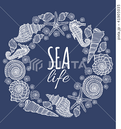 Dark Round Composition with Shells and Starfishes in Hand-Drawn Style 41905035